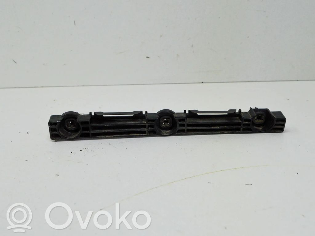 Soporte del parachoques delantero   100369300A