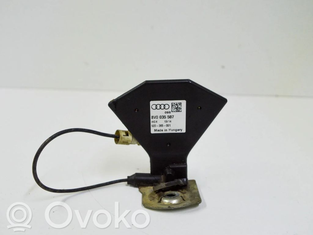 Audi A3 S3 8V GPS-pystyantenni 