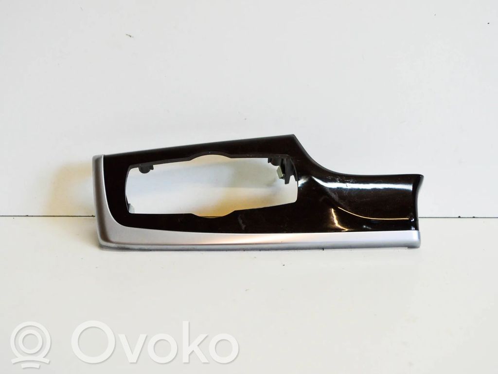 BMW 5 F10 F11 Ramka deski rozdzielczej 