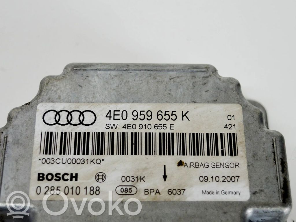 Module de contrôle airbag   4E0959655K