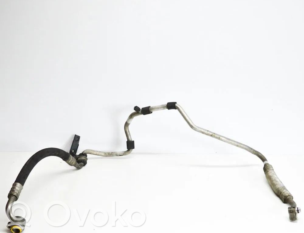 Audi A3 S3 8P Ilmastointilaitteen putki (A/C) 