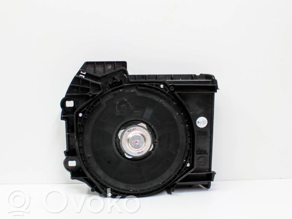 BMW 5 F10 F11 Subwoofer 