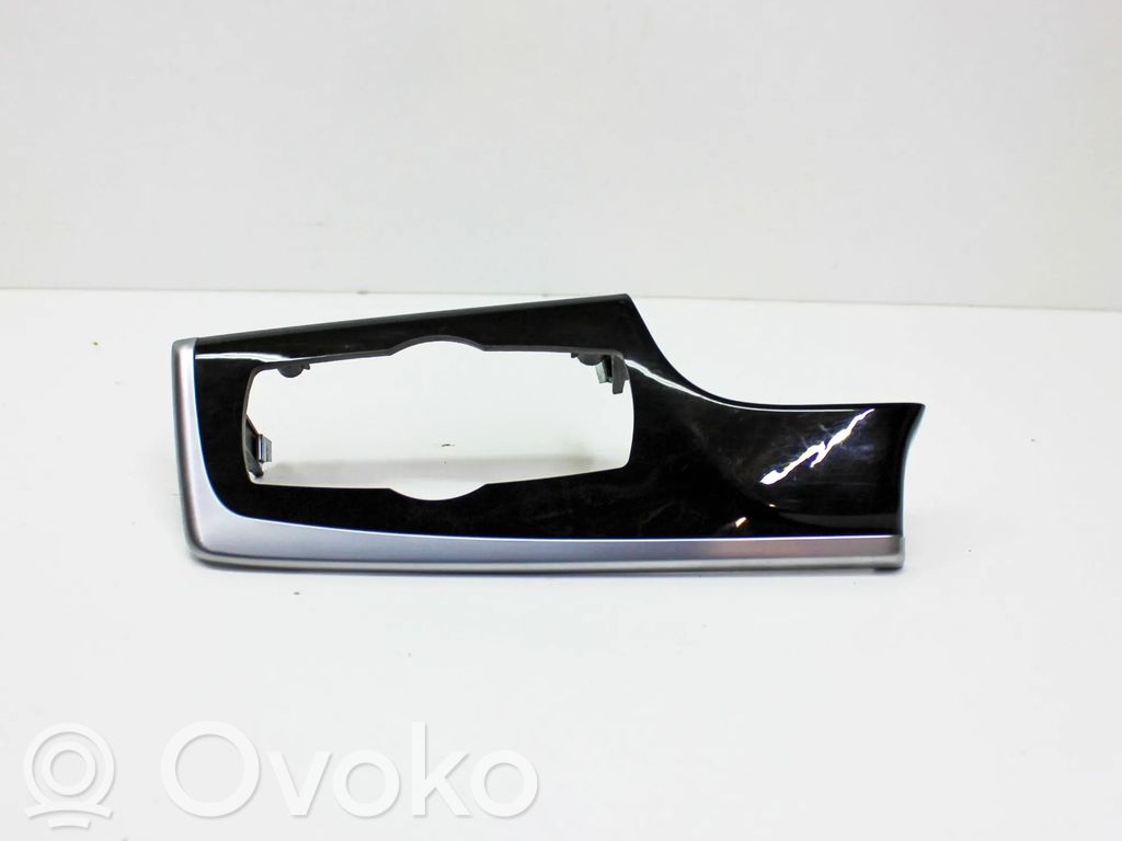 BMW 5 F10 F11 Ramka deski rozdzielczej 