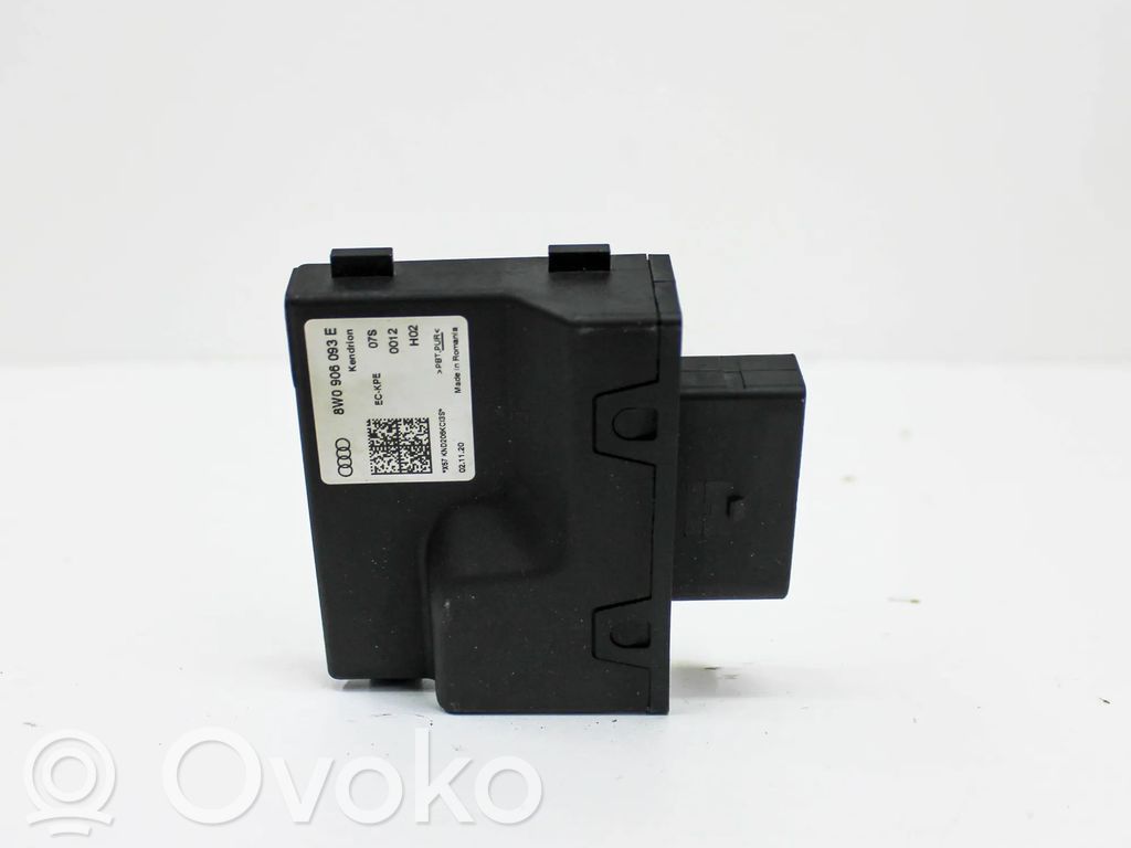 Audi A4 S4 B9 8W Unité de commande / module de pompe à carburant 