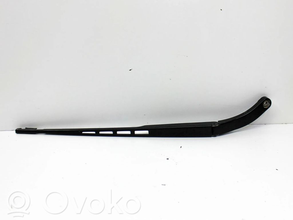 Audi A6 S6 C6 4F Scheibenwischer 