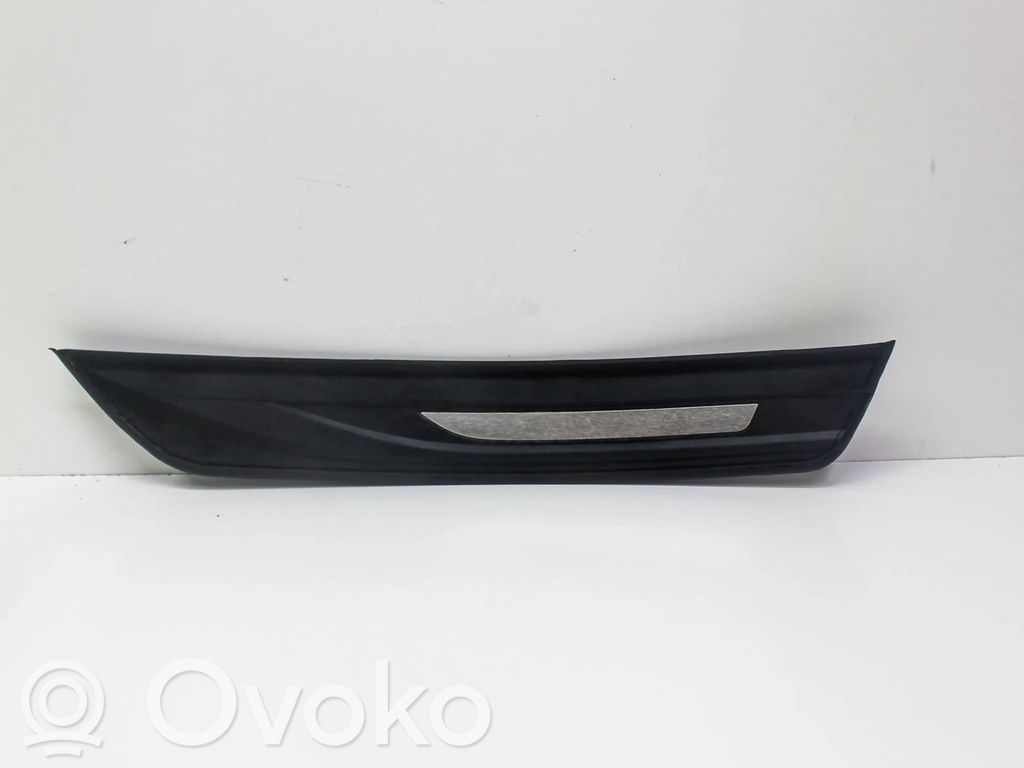 BMW 5 F10 F11 Listwa progowa tylna 