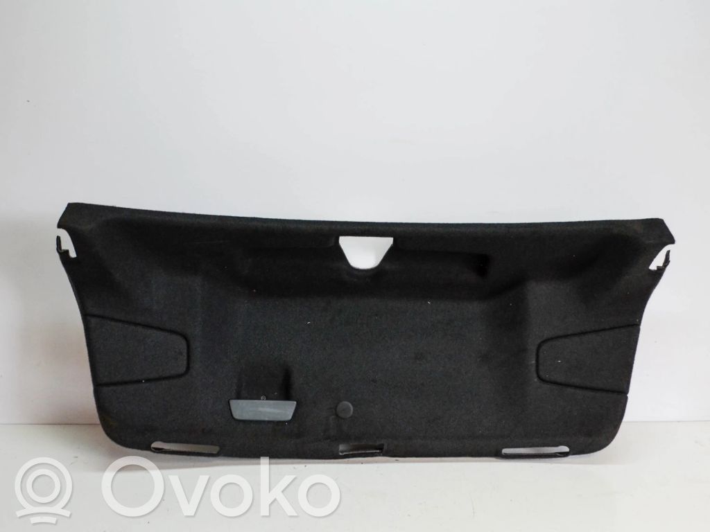Audi A3 S3 8V Poszycie / Tapicerka tylnej klapy bagażnika 