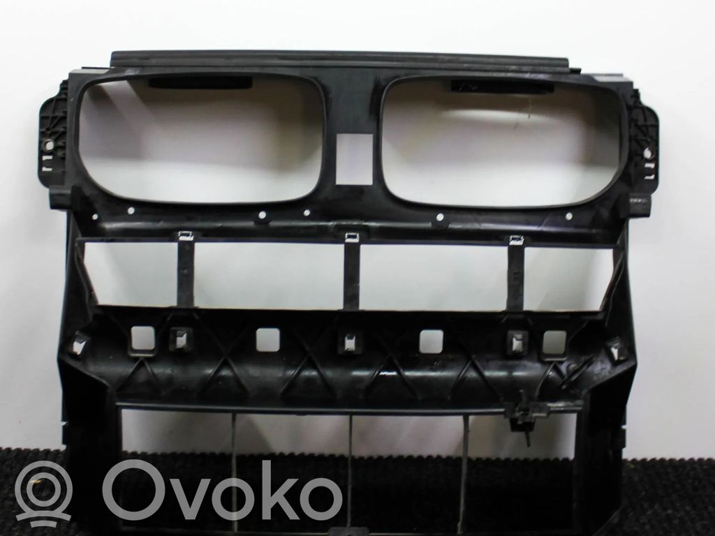 BMW X5 E70 Radiatoru panelis 
