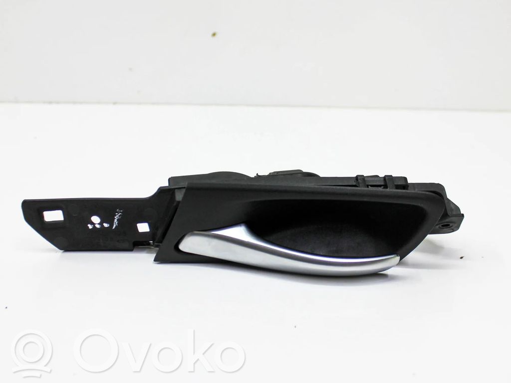 BMW X5 E70 Manecilla interna puerta trasera 