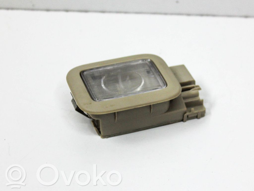 Ford Escape IV Luz del asiento delantero 