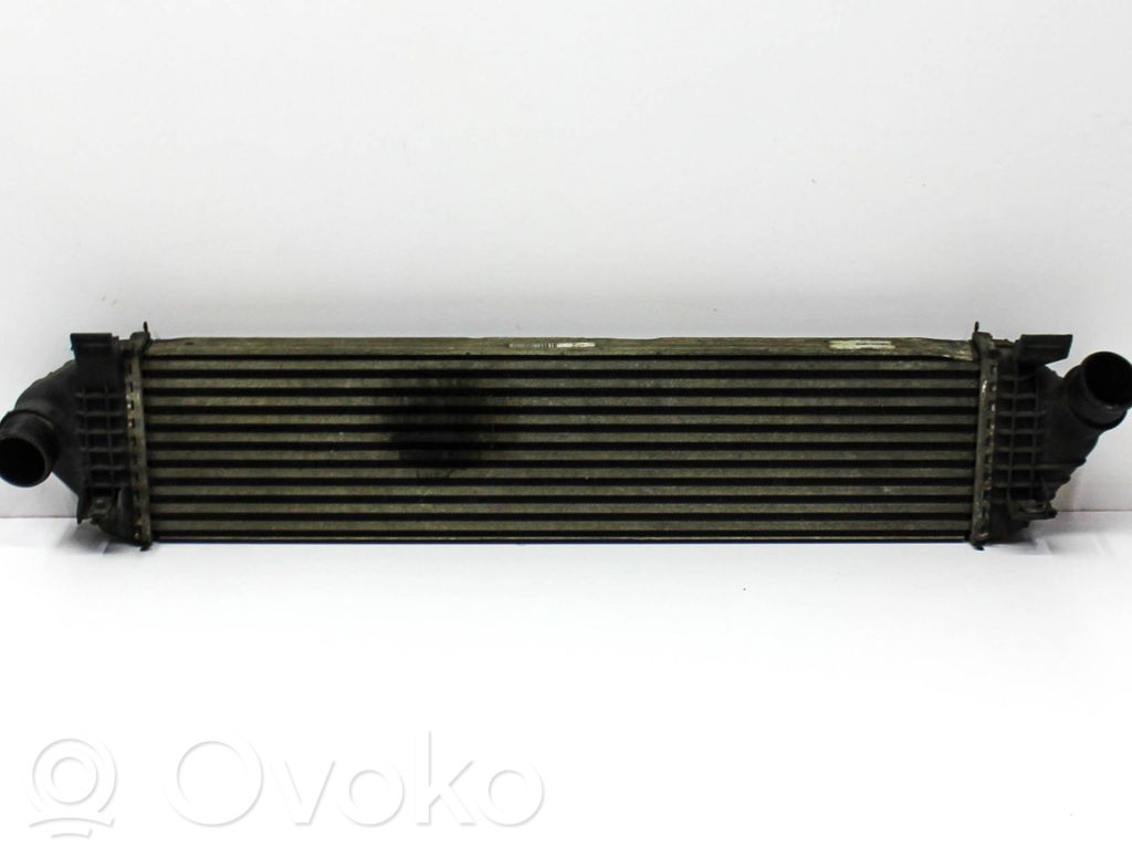 Volvo C30 Interkūlerio radiatorius 