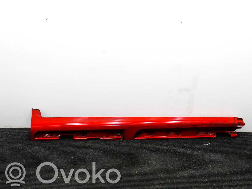 Volvo C30 Kynnys 