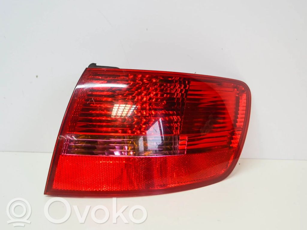 Audi A6 S6 C6 4F Lampa tylna 
