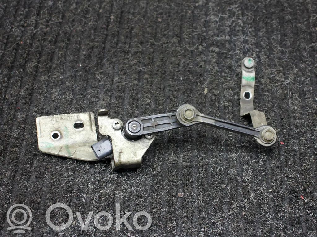 Mercedes-Benz A W177 Czujnik poziomowania tylnego zawieszenia pneumatycznego