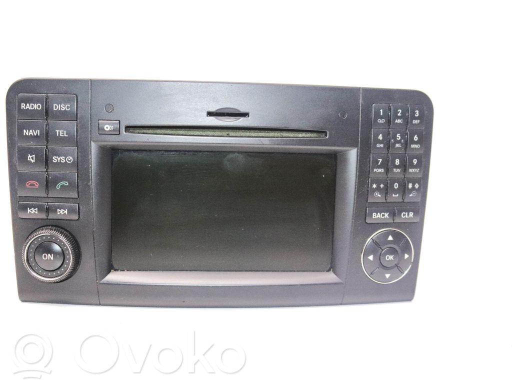 Mercedes-Benz GL X164 Panel / Radioodtwarzacz CD/DVD/GPS 