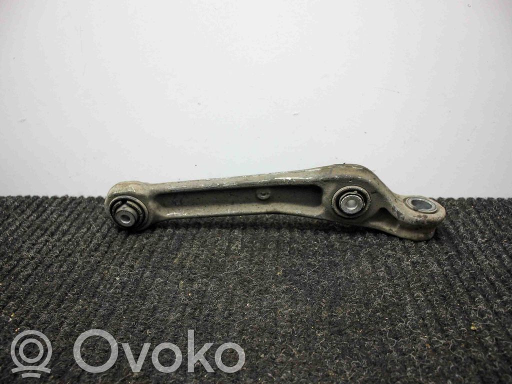 Audi A5 Querlenker Achsschenkel vorne 