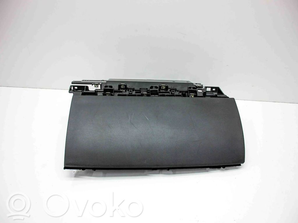 Tesla Model 3 Daiktadėžė 