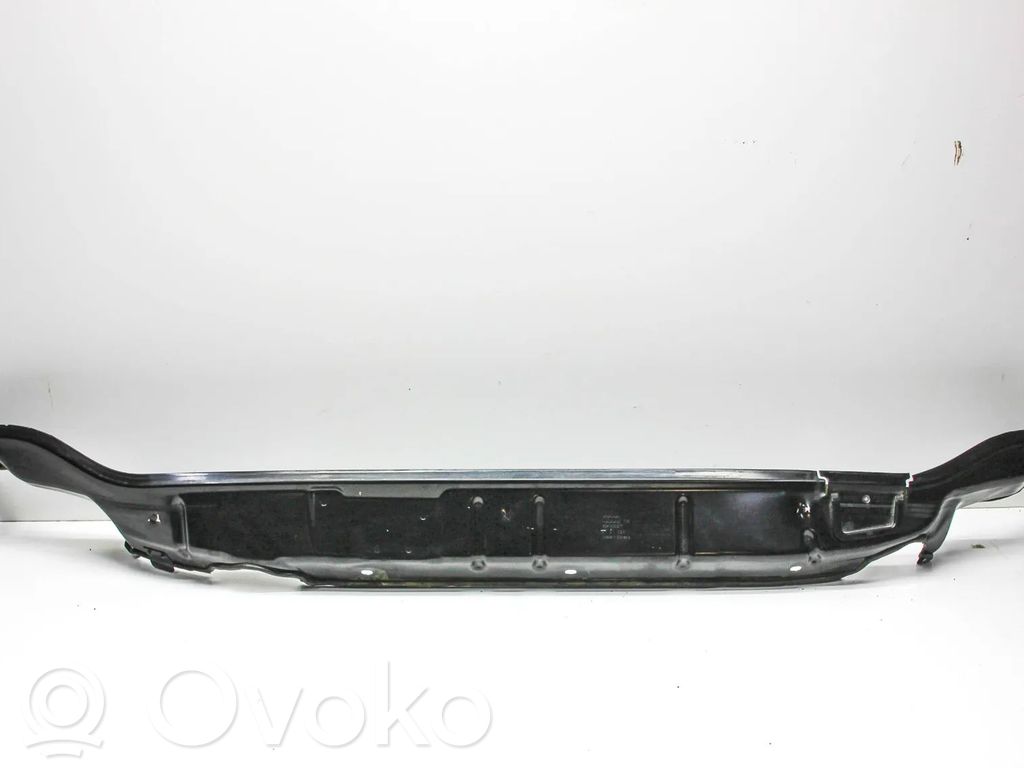 Audi Q3 F3 Altra parte del vano motore 