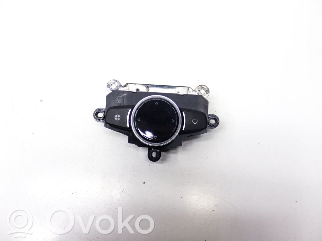 Alfa Romeo Stelvio Panel radia 