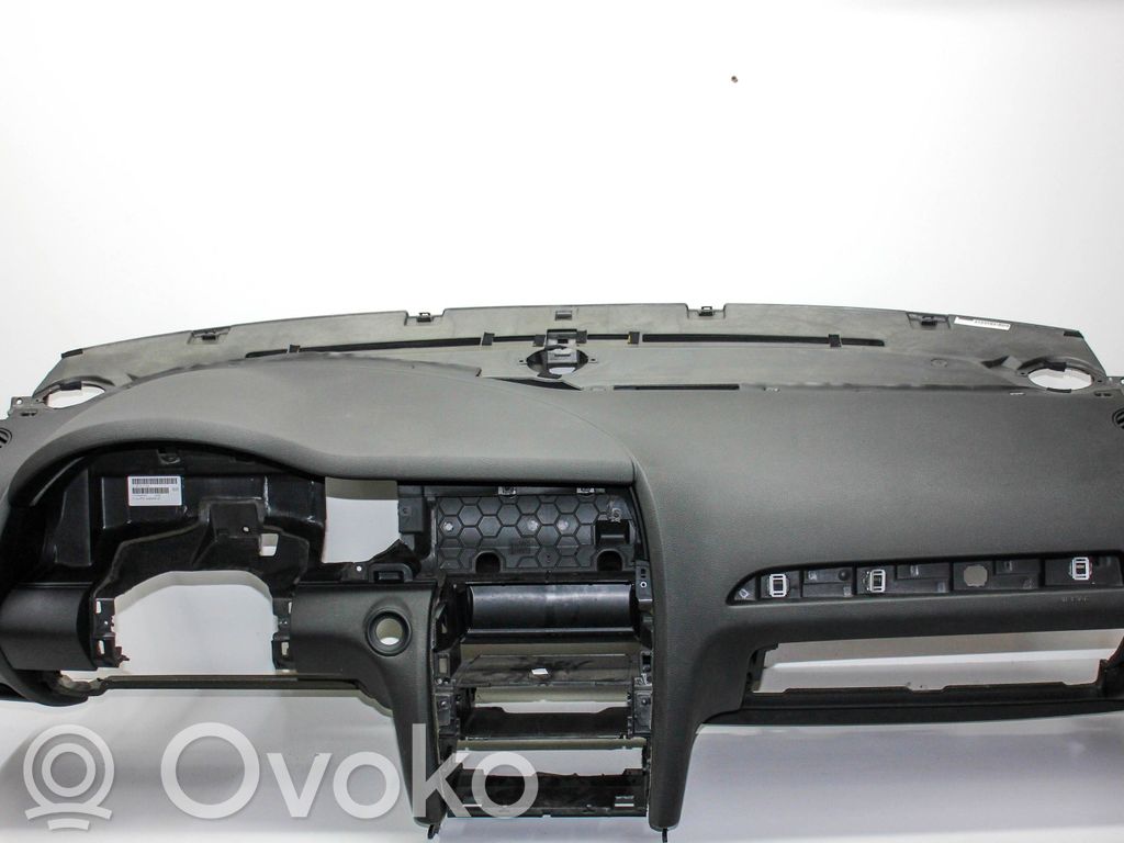 Audi Q7 4L Panelis 