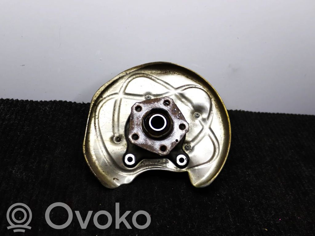 Audi A4 S4 B9 8W Cubo de rueda trasera 