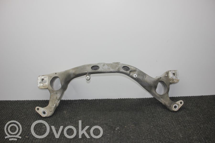 Porsche Cayenne (92A) Etuapurunko 