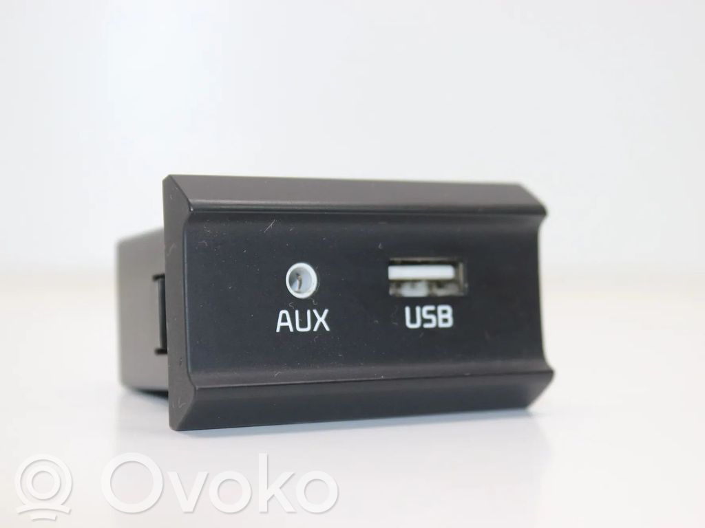 KIA Stonic Steuergerät USB 