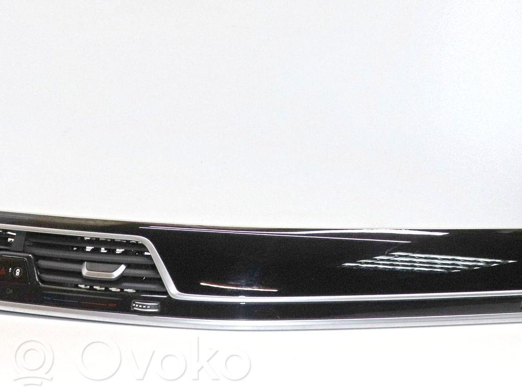 BMW 7 G11 G12 Ramă grilă ventilație bord 