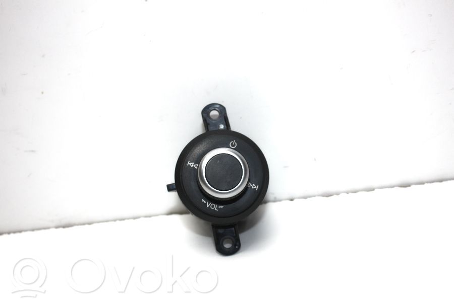 Alfa Romeo Giulia Interruttore di controllo dell’audio