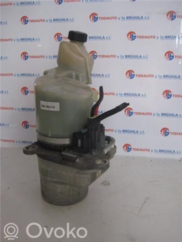 Ford Fiesta Power steering pump 