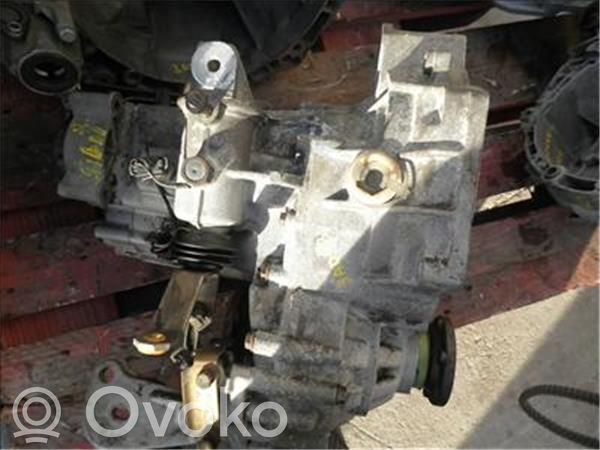 Volkswagen Golf III Mehāniska 5 ātrumu pārnesumkārba 