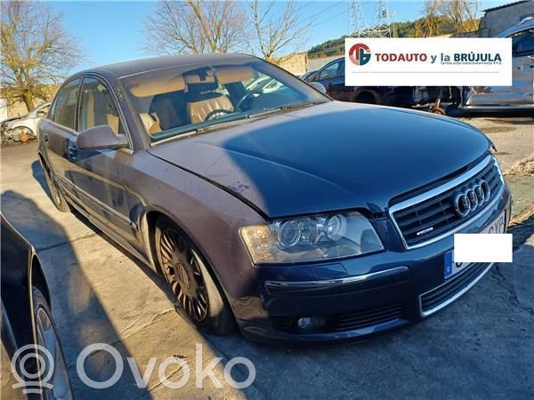 Audi A8 S8 D3 4E Priekinė svirtis 