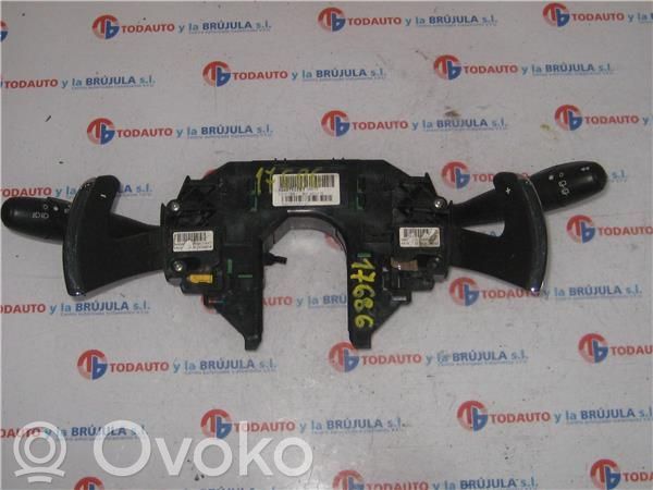 Citroen C4 I Interruptor de luz 