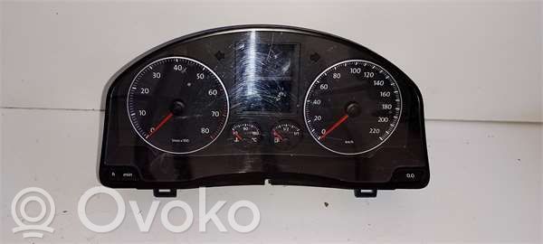 Volkswagen Golf V Geschwindigkeitsmesser Cockpit