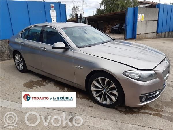 BMW 5 F10 F11 Fensterhebermechanismus ohne Motor Tür vorne 