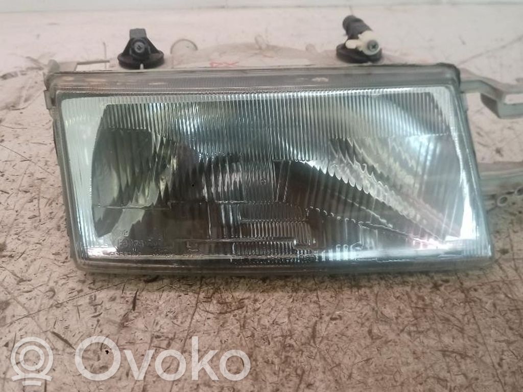 Fiat Tempra Lampa przednia 