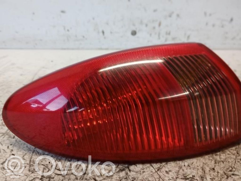 Alfa Romeo 147 Luz trasera/de freno 