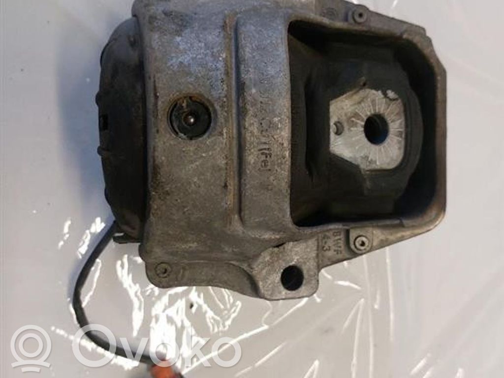 Audi A5 Sportback 8TA Engine mounting bracket 