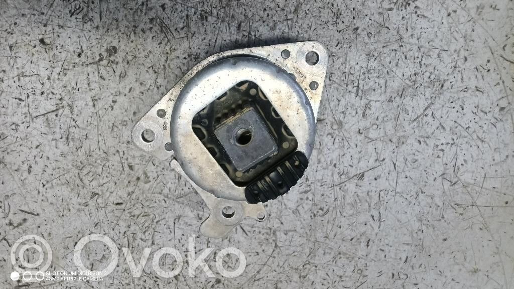 Alfa Romeo Stelvio Suport motor 