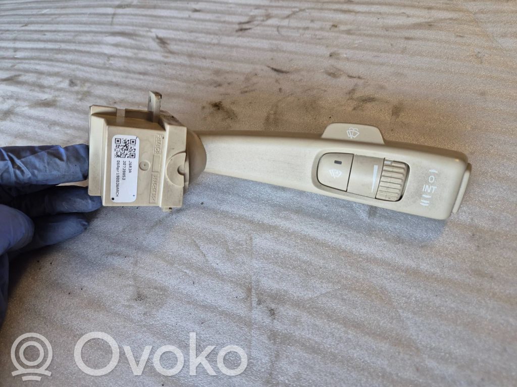 Pyyhkijän vipu   30739853,190036AACH