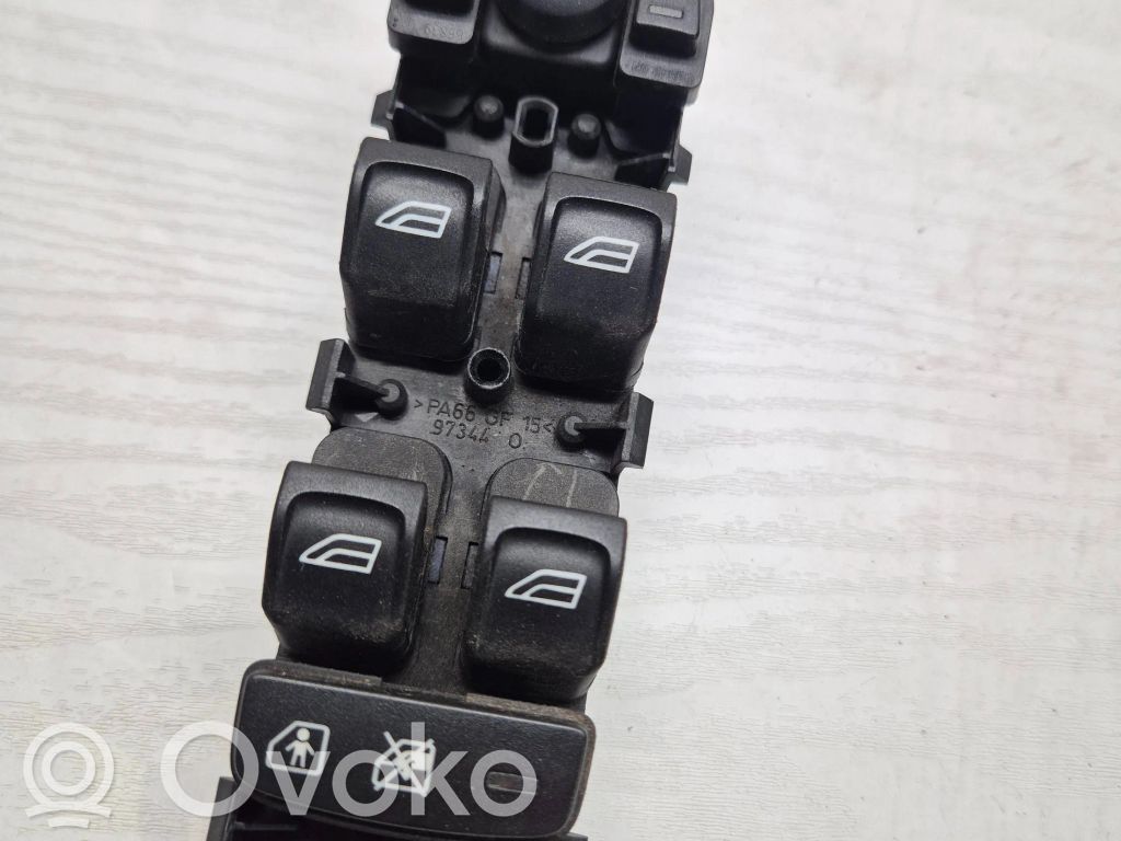 Volvo S80 Electric window control switch 