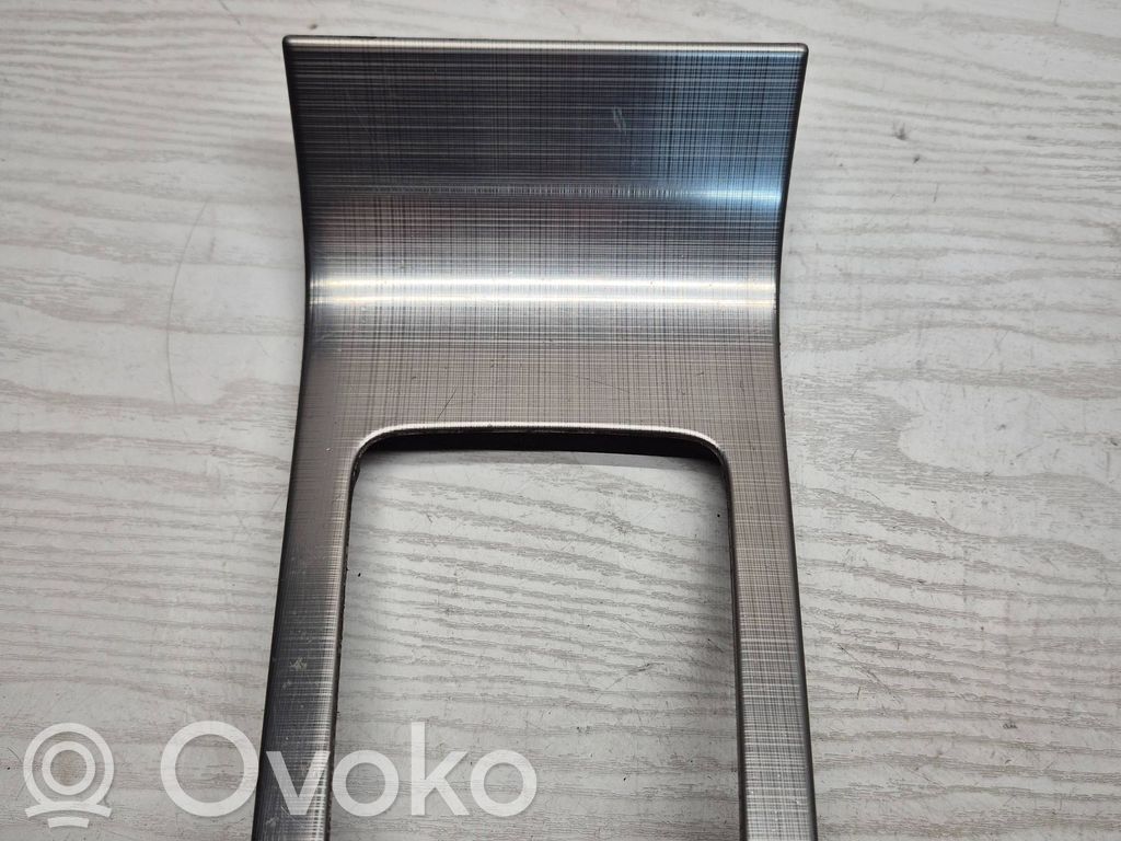 Volvo V70 Gear shifter surround trim plastic 