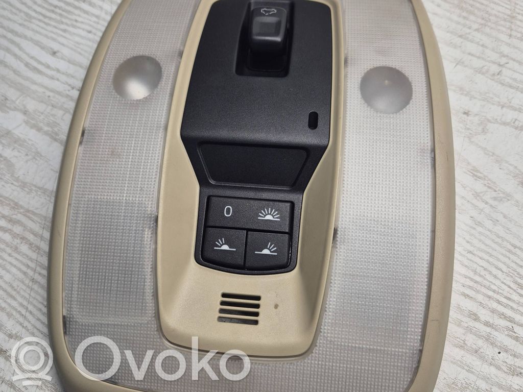 Volvo V70 Front seat light 
