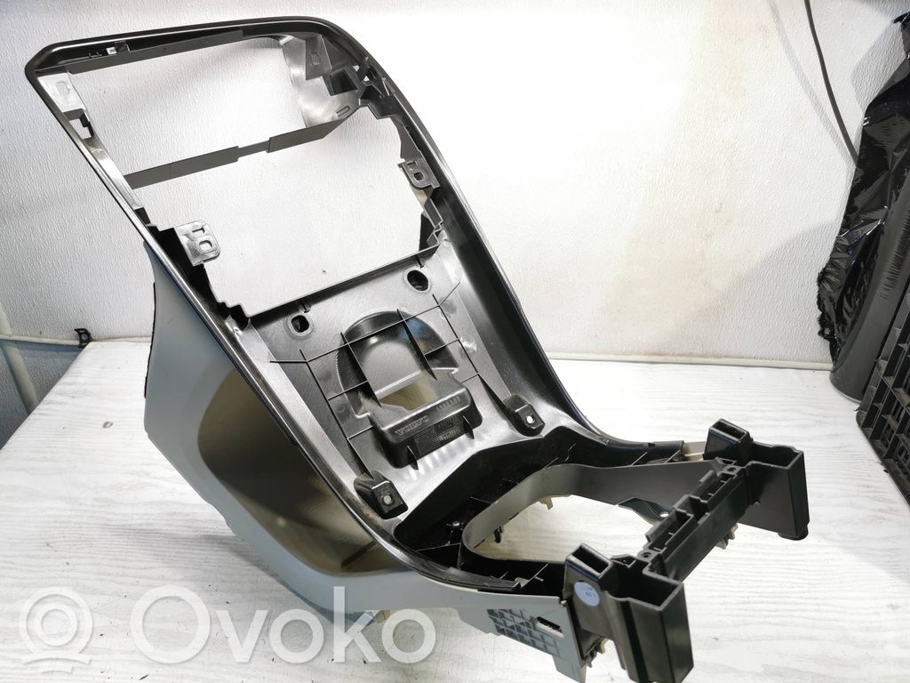 Center console   1302389