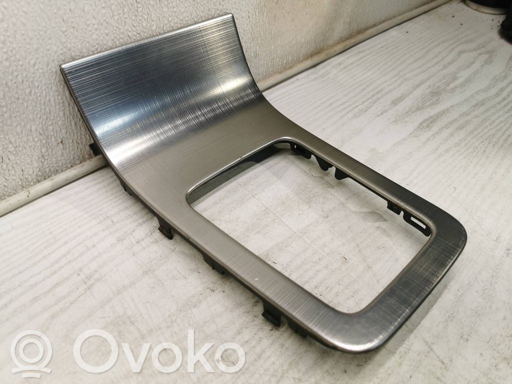 Volvo V70 Gear shifter surround trim plastic 