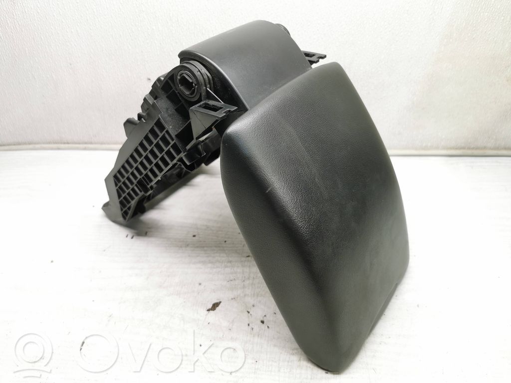 Volvo XC60 Armrest 