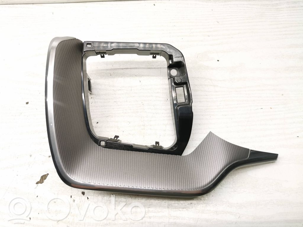 Panelės apdaila   31417636,T009559