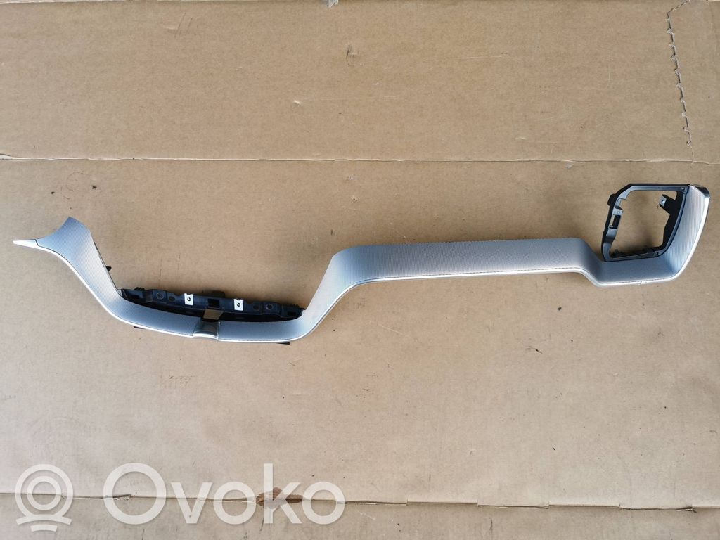 Volvo XC60 Dashboard glove box trim 