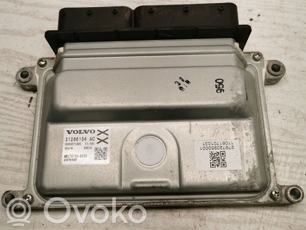 Volvo XC60 Engine control unit/module 