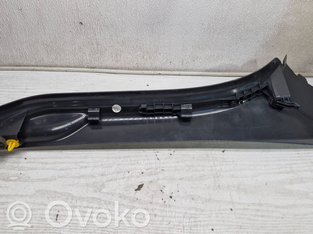 Volvo C30 Moldura protectora del borde trasero 